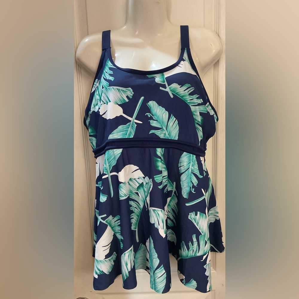 Tropical Leaf Print Tankini Top